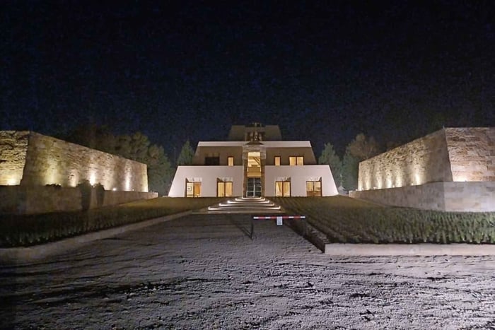 High-End Wine Tour in Mendoza: Private and Executive Experience