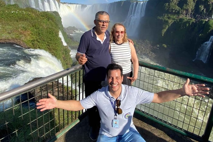 Iguassu Falls: Dual-Side Private Tour with Guide