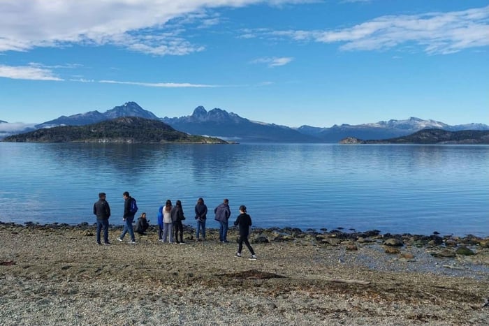 Ushuaia tour privado parque nacional tierra del fuego hasta 13 pasajeros