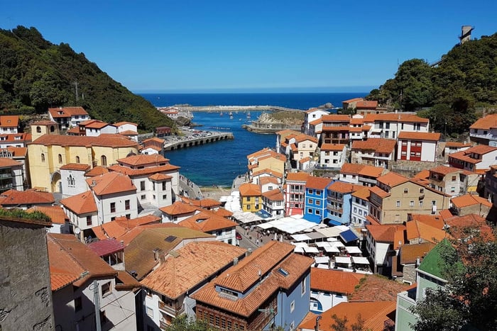 Vanuit Gijón: Dagtocht naar Luarca, Cudillero en Avilés