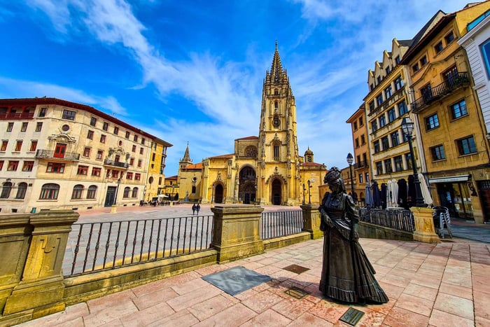Oviedo: Guidet tur i katedralen