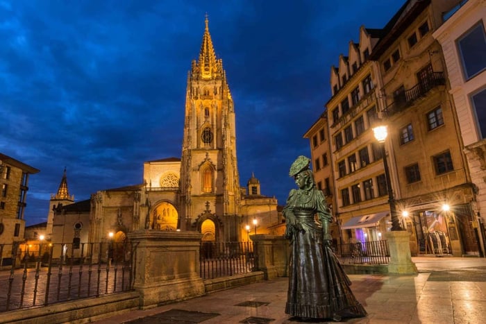 Tour de los misterios y leyendas de Oviedo