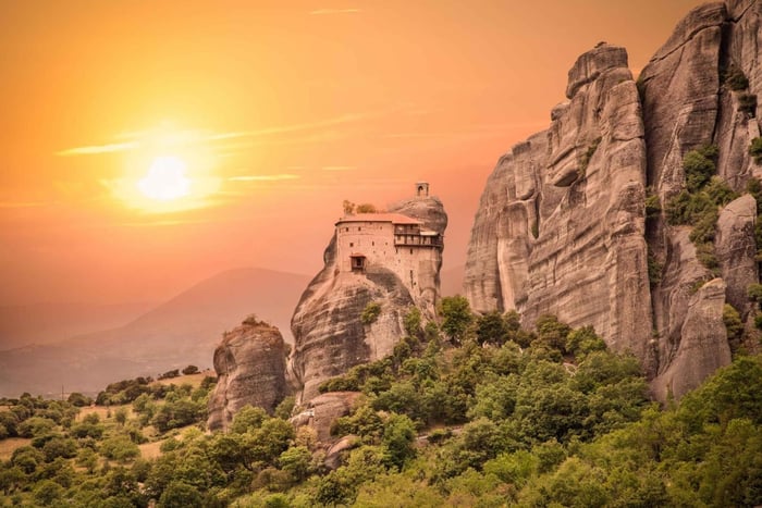 Fra Athen: 2-dages tur til Delfi og Meteora med hotel og måltider