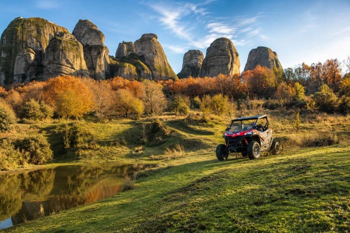 Atenas: excursión de 2 días a los monasterios de Meteora + aventura en buggy