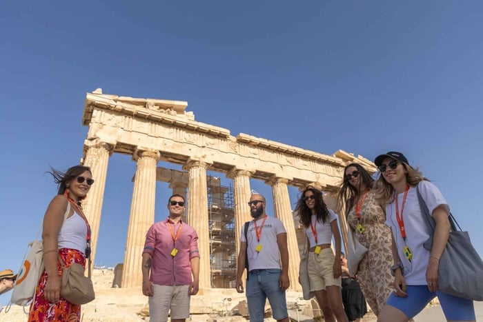 Acropolis Guided Tour and Old Town Food Tasting