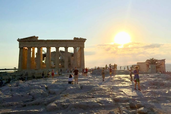 Atenas: Excursão Guiada Acrópole ao Pôr do Sol e Trilha Colinas da Democracia