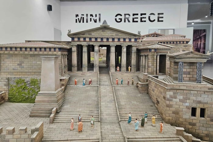 Ancient Greece Virtual Reality Experience