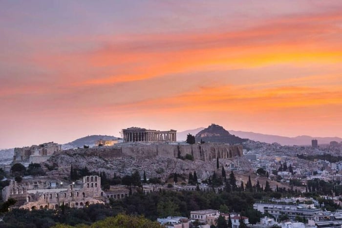 Athen om natten: Byrundvisning og besøg i Plaka