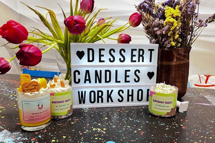 Athens: Dessert-Style Candle-Making Workshop