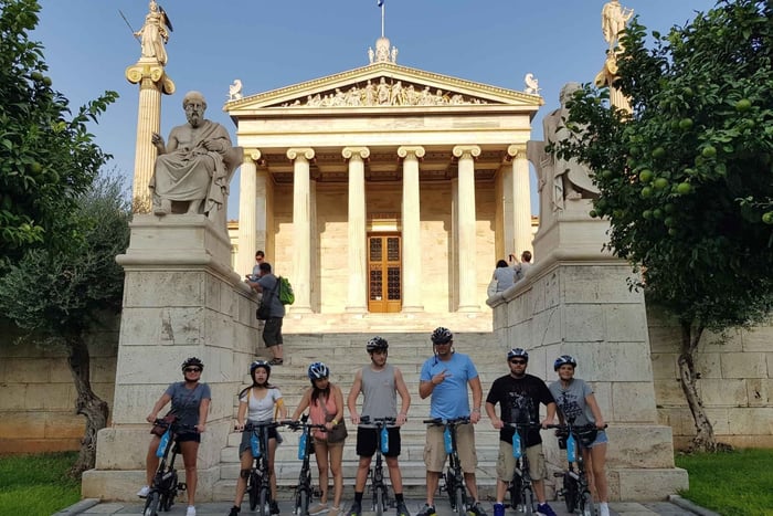 Athen: Oppdag byen på elsykkel