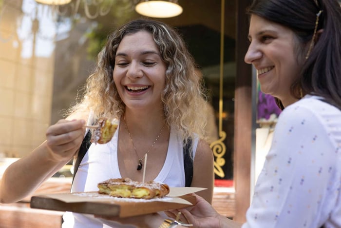 Athens: Evening Food Walking Tour