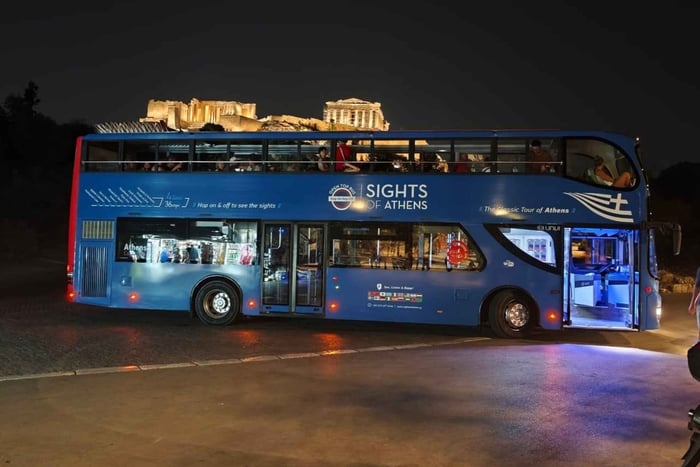 Athens panoramic tour by night with open double decker bus