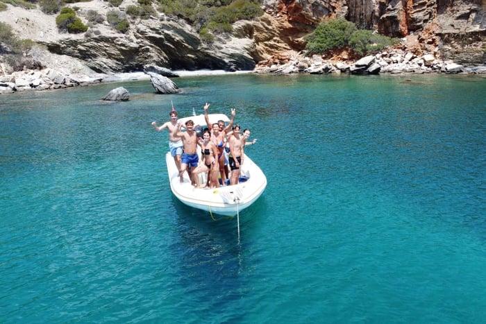 Atenas: Cruzeiro diário privado e mergulho com snorkel Petalioi Marmari