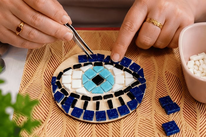 Athen: Mosaikworkshop om det onde øje med souvenir