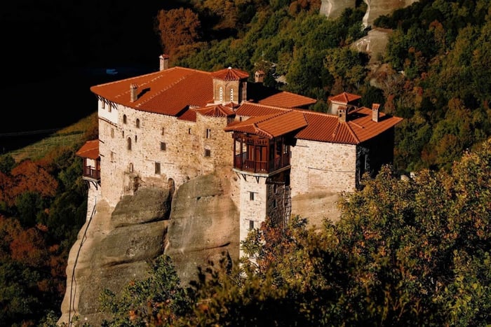 Från Aten: 2-dagars Delphi och Meteora 【Kinesisk reseguide