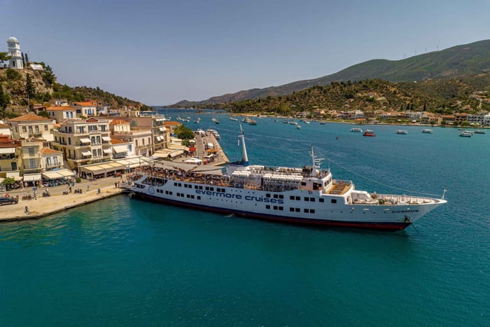 Hydra, Poros og Aegina: Sejltur med frokostbuffet og transport til havnen