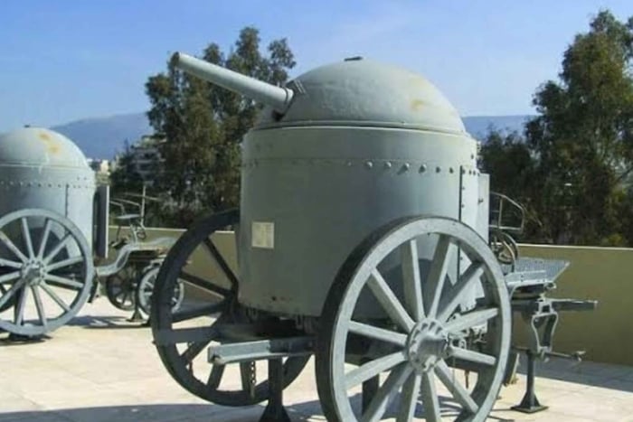 Visite générale de l'histoire militaire – Expérience au musée de la guerre d'Athènes