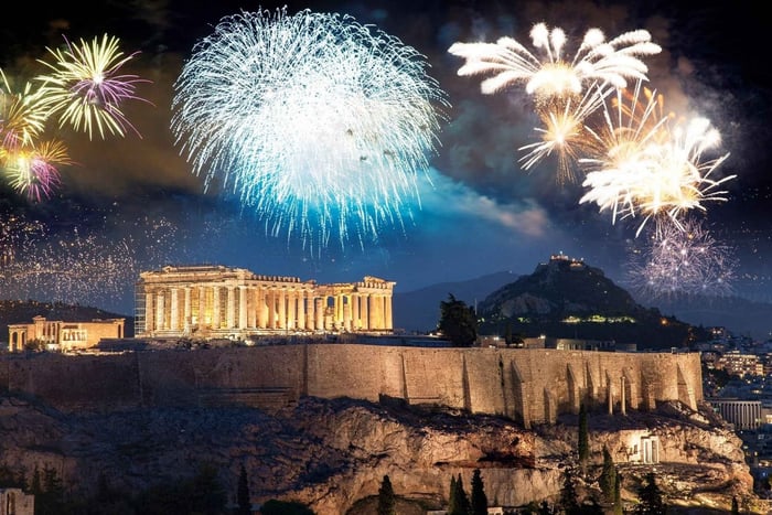 New Year's Eve Pub Crawl w/ Acropolis Fireworks View