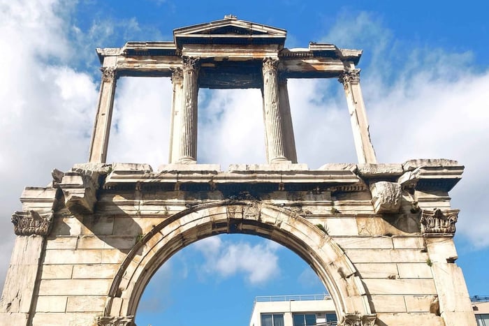 Top 10 Hidden Gems Walking Tour with Surprise Stops