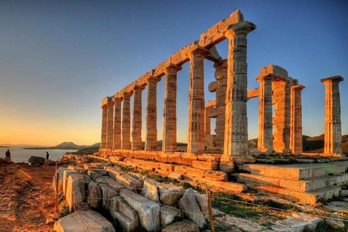 De Atenas: Excursão de um dia ao Cabo Sounion ao pôr do sol