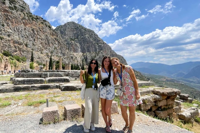 Athènes : visite de l'oracle de Delphes et du musée avec un guide agréé