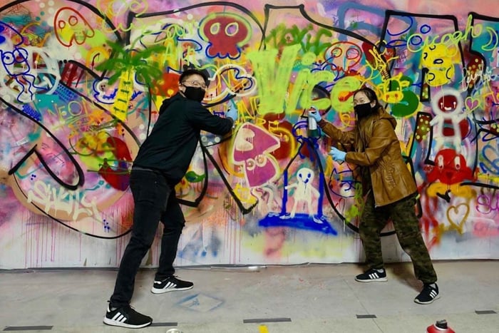 Atlanta: BYOB Spray Paint and Sip