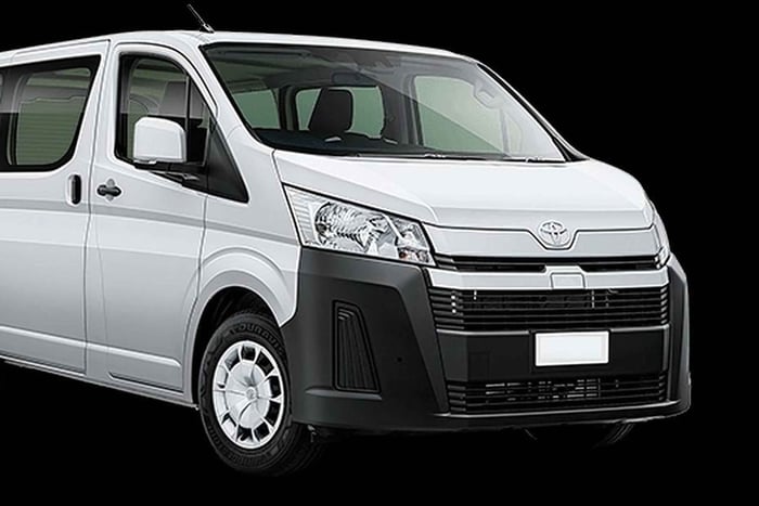 Auckland: Shuttle Between Airport & City CBD
