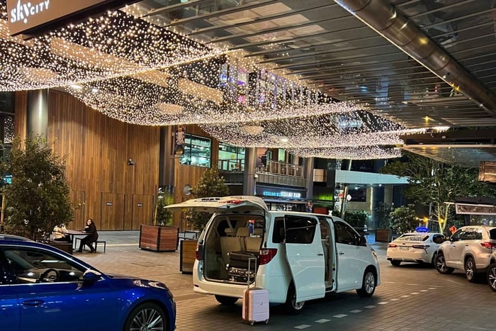 Mini Van Transfers From Auckland Airport To Auckland City