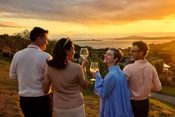 Ilha Waiheke: Tour de vinhos ao pôr do sol e jantar de 2 pratos