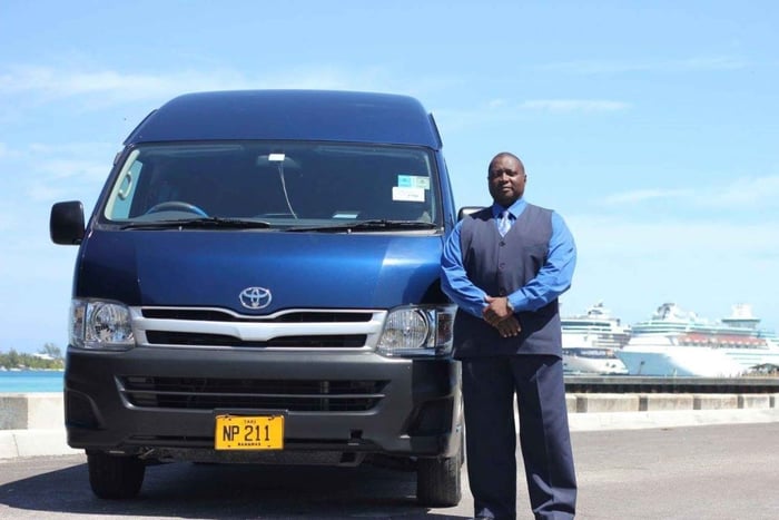 Grand Hyatt, SLS, BahaMar, Breezes: til Nassau lufthavn