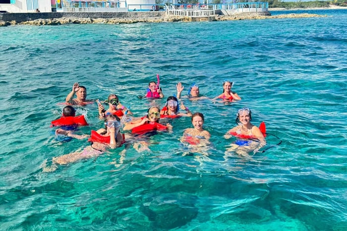 Nassau: 4-öars tur Simma med grisar, sköldpaddor, snorkling