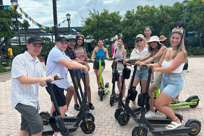 Nassau: passeio de scooter elétrica com degustação de comida e bebidas locais