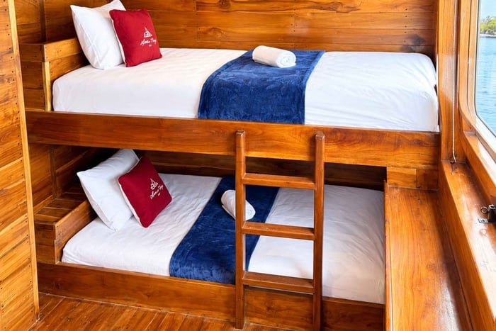 3 días: crucero y tour por tierra en Komodo, 12 paradas, cama individual y hotel
