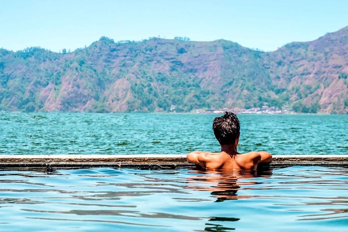 Bali: Escursione all'alba sul Monte Batur e Sorgente Calda Naturale