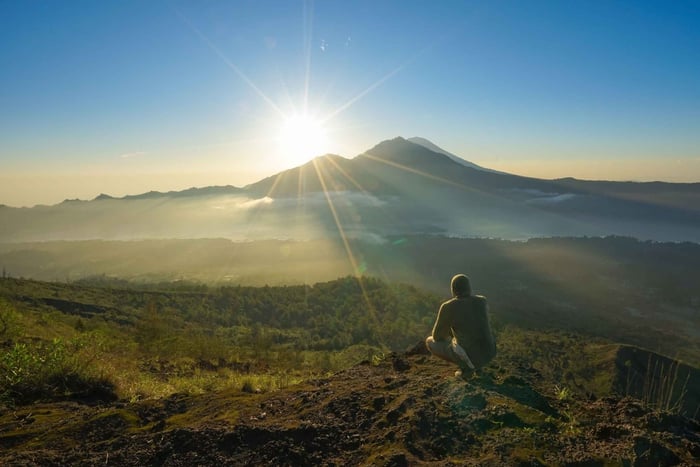 Bali: Mount Batur Sunset Trek with Picnic