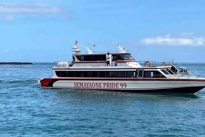 Desde Gili Air: traslado en barco rápido a Sanur con vistas panorámicas