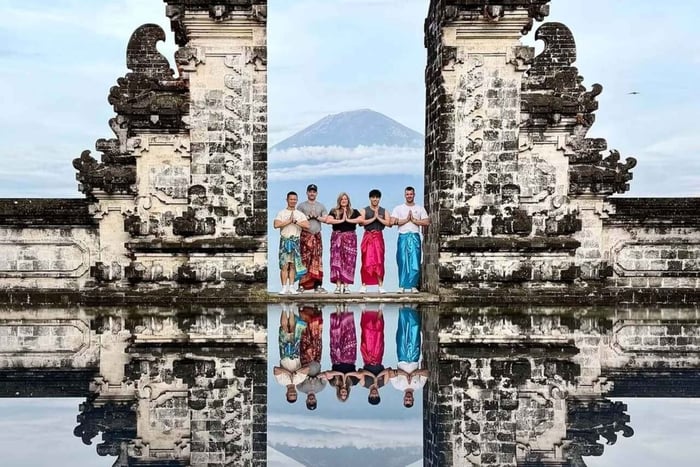 Lempuyang Temple, Waterfall & Besakih Temple Tour