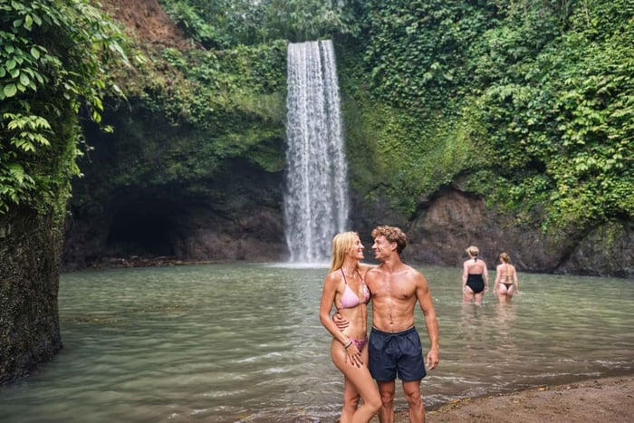 Ubud: Waterfalls, Water Temple & Rice Terraces Private Tour