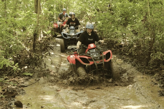 Uluwatu: Aventura en quad ATV de barro con guía