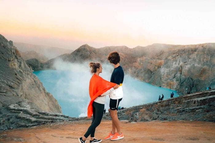 Yogyakarta or 4-Day Tumpak Sewu, Bromo & Ijen tour