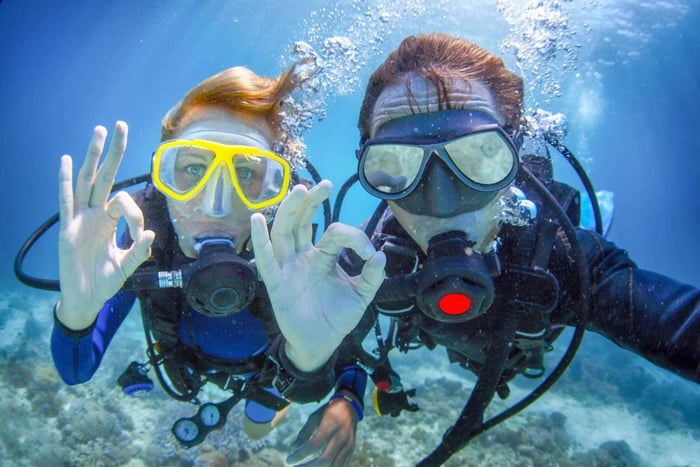 esperienza di immersioni per principianti nella baia di Tulamben