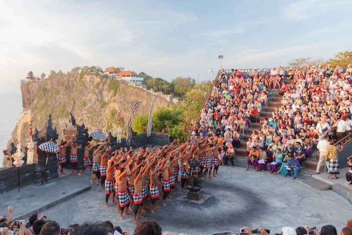 Uluwatu Kecak and Fire Dance Show pääsylipun.