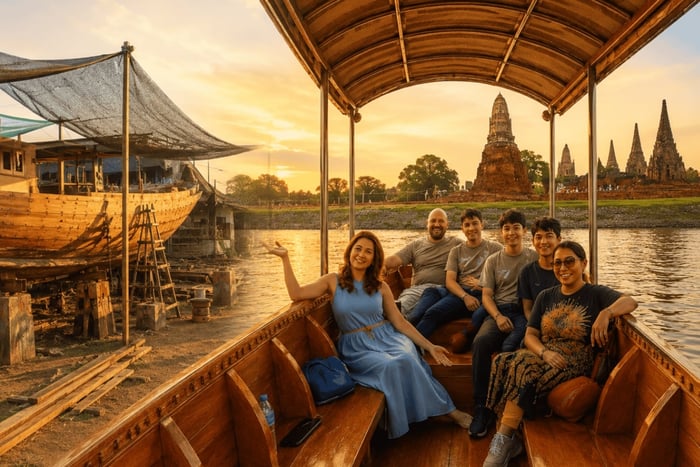 Ayutthaya: Private Boat Tour with Photographer & Shipyard