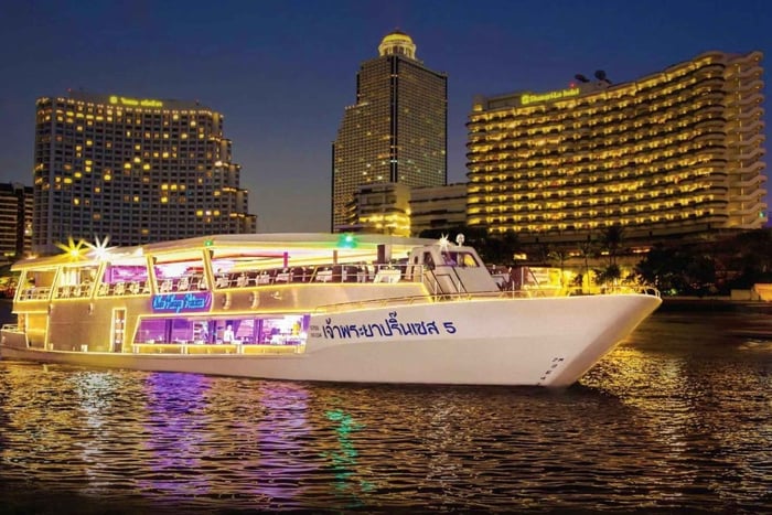 Bangkok : Dîner-croisière Chao Phraya Princess