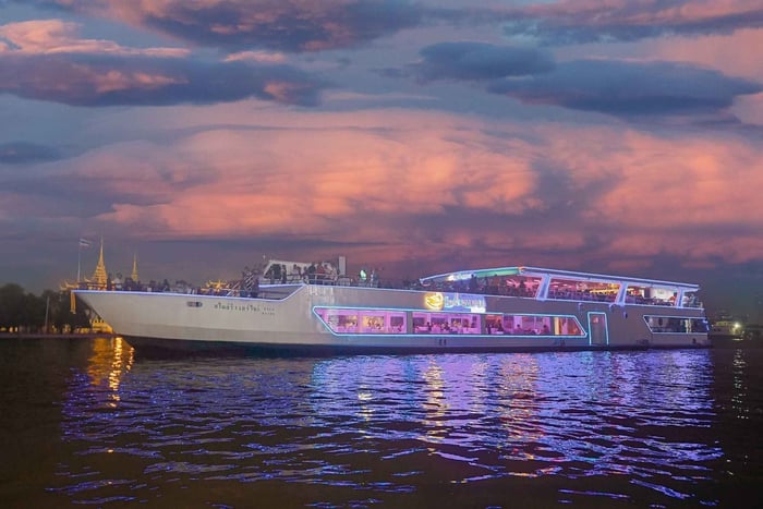 Bangkok: Crociera con cena sul fiume Smile