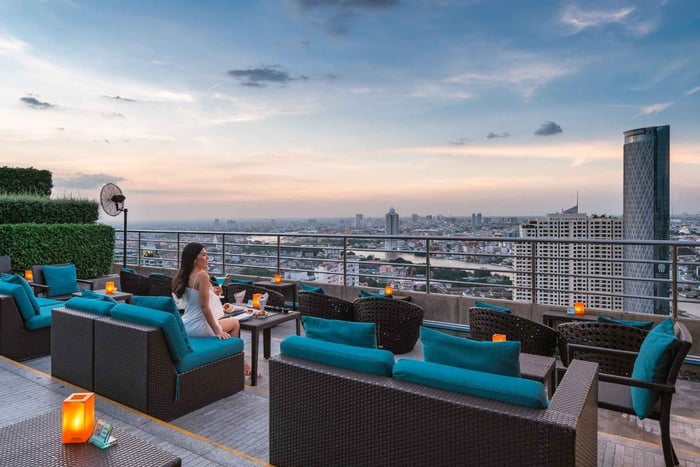 Bangkok: ThreeSixty Rooftop Bar in Millennium Hilton