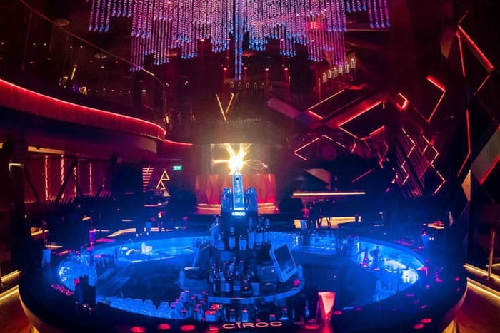 Bangkok VIP Nightlife Tour with 4 Luxury Clubs
