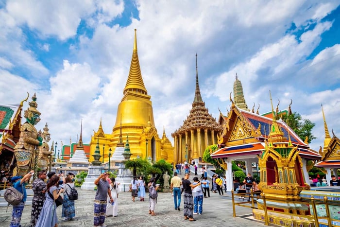 Best of Bangkok: Guided Half Day City Tour with a local