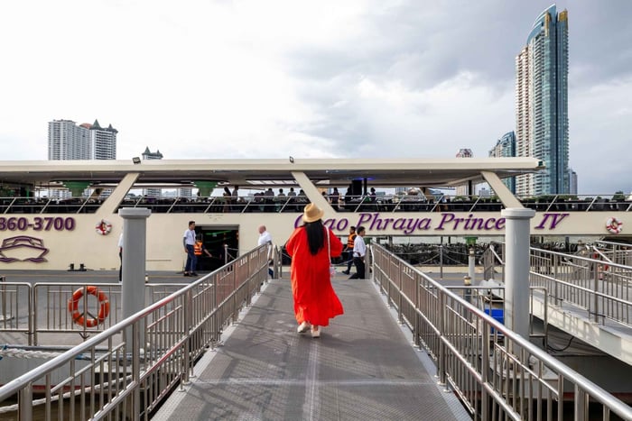 Bangkok : croisière au coucher du soleil sur le Chao Phraya Princess - Bière à volonté