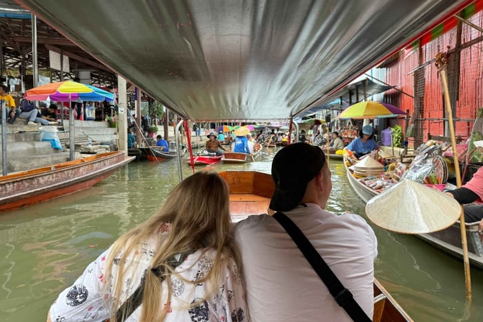 Bangkok : Visite privée du marché flottant de Damnoen et du marché du train